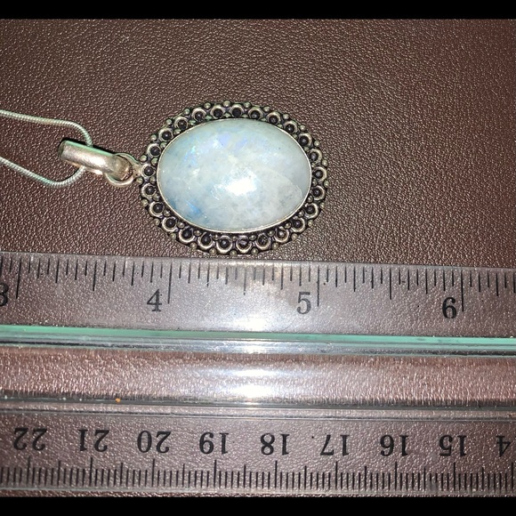 Blue Moonstone Vintage Necklace - Picture 5 of 7